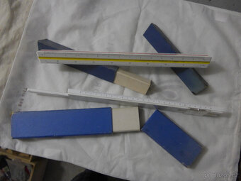 Starý Velký Pracovní Stůl - 2