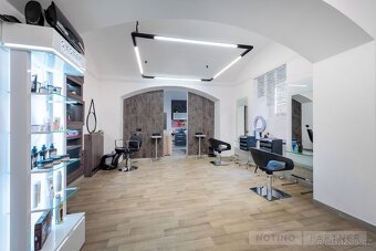 Pronájem kadeřnického křesla - 2