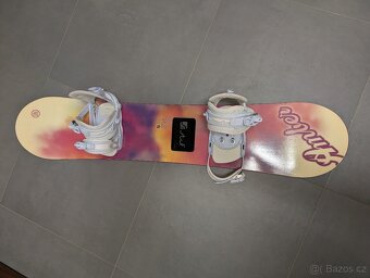 Snowboard 130cm s vázáním - 2