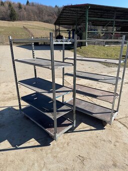 Pojízdné regály do květinářství - 2