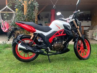 Um Xtreet 125 - 2