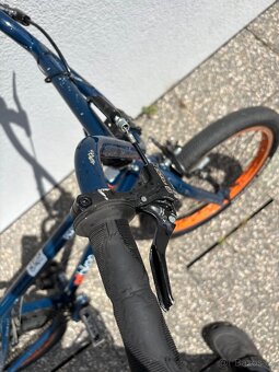 BMX GT performer - 2