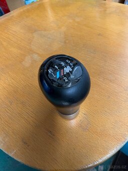 BMW E46 E60 E90 E87 X3 hlavice řadící páky M/// paket - 2