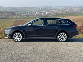 Škoda Octavia 2.0TDI 4x4 DSG Scout Tažné Kamera - 2