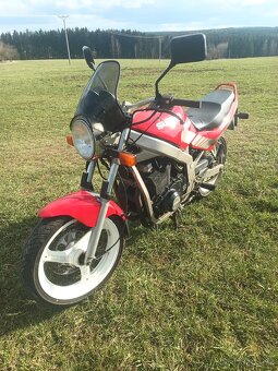 Suzuki GS500E (25kw) - 2