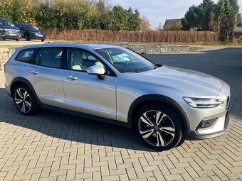 Volvo V60 CROSS COUNTRY AWD AT POLESTAR - 2