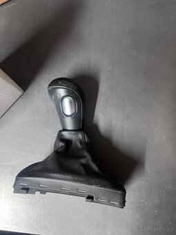 Řadicí páka Audi a6 C6 automat - 2