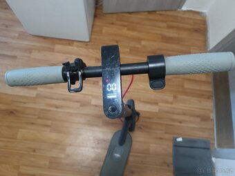Elektrická kolobežka - 2