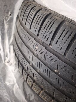 Continental 245/45/18 - 2