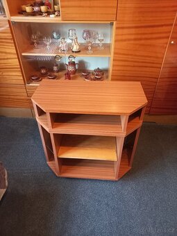 Tv Stolek - 2