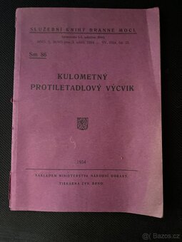 Staré vojenské knihy - 2