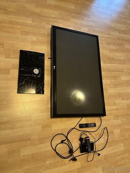 LG 50 RAZOR FRAME televize - 2