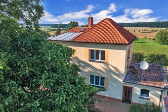 Rodinný dům, 9 km od Hradce Králové, prodej - 2