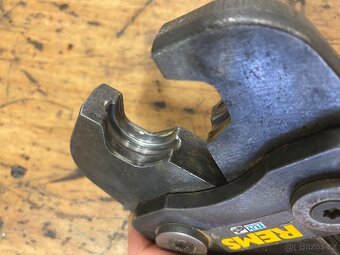 Rems lisovací kleště V22 - 2