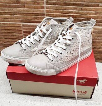 Kotníčkové boty Mustang - 2