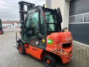 Vysokozdvižný vozík Nissan 32 - 2