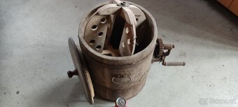 Stará pračka,nebo maselnice - 2