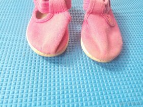 Růžové papuče velikost 23, stélka 14 - 2