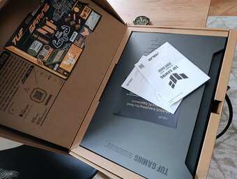 Herní Asus Tuf Gaming A15 / RTX 4060 / DDR5 / 144 Hz LCD - 2
