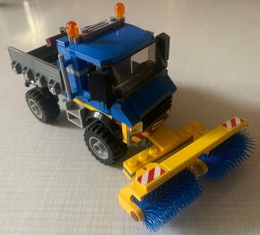 Lego City 60152 zametací vůz a bagr - 2