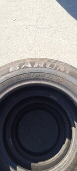 Barum Vanis 205/65R15 cena za sadu - 2