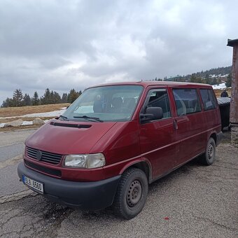 VW CARAVELLE 9 míst - 2