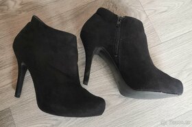 Dámské boty vel. 39 - 2