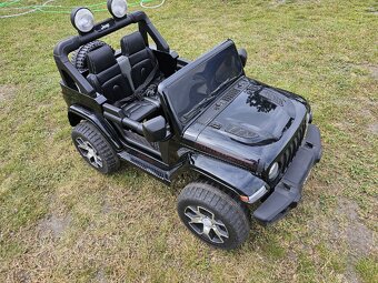 Dětské elektrické autíčko na dálkové ovládání - 2