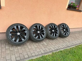 originální alu kola vw Almere R18 245/45/18 - 2