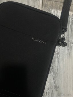 Samsonite crossbody - 2