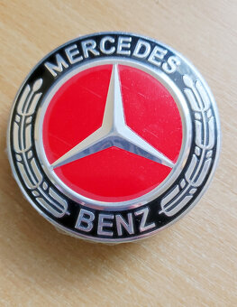 Pokličky na kola MERCEDES - červeno-černé žito/stříbrné - 2