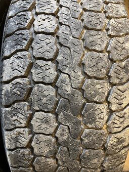 Celoroční gumy Goodyear Cargo Vector 235/65 R16C - 2
