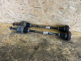 ZADNÍ POLOOSY VOLKSWAGEN TOUAREG 7L0501201 - 2