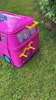 Karavan pro panenky - 2