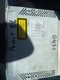 Radio vw passat b6 s navigací - 2