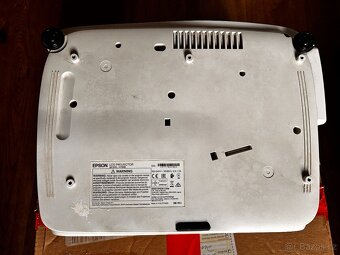 Projektor Epson EH-TW6700 - 2