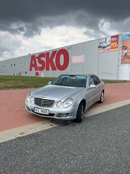 Mercedes W211 - 2