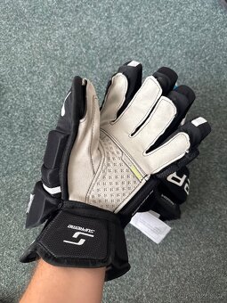 Nove Hokejove rukavice Bauer Mach 14” Black - 2