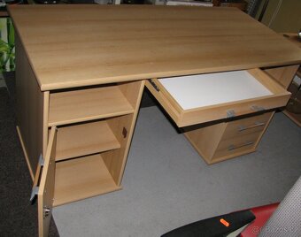 Psací (PC) stůl - 2