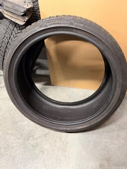 255/35-21 zimni bridgestone - 2