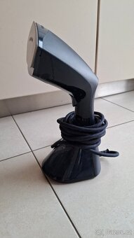 Ruční napařovač oděvů Philips CG 810/20 - 2