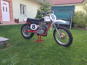 CZ 250 980 motokros - 2