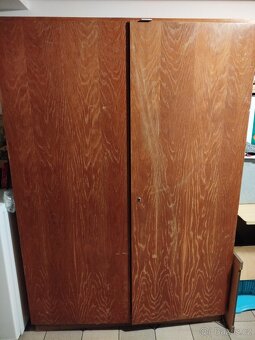 Šatní skříň - 2