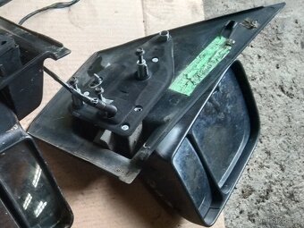 Ford Tourneo Connect pravé zpětné zrcátko v el. - 2