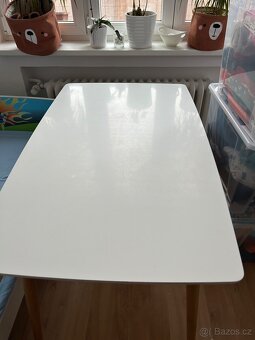 Stůl pracovní/jidelni - 2