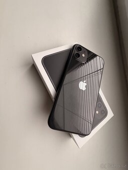 iPhone 11 128GB - 2