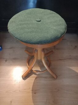 Koncertní pianino / klavír strunný úderný - 2