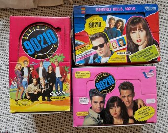 Sbirka seriál Beverly Hills 90210 - knihy, parfém, puzzle a - 2