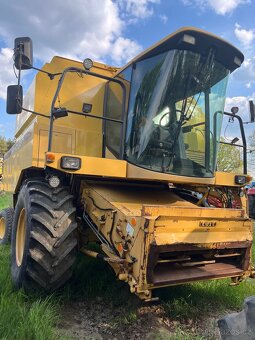 New Holland TX66 - 2