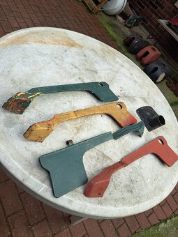 Boční lišty ČZ - 2